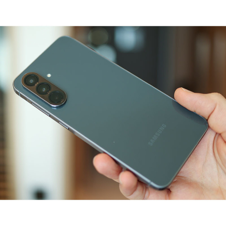 گوشی موبایل سامسونگ مدل Galaxy A56 دو سیم کارت ظرفیت 128گیگابایت و رم 8 گیگابایت - ویتنام